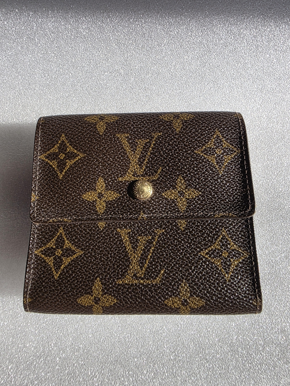 Louis Vuitton Monogram Canvas Compact Wallet - Brown/Gold